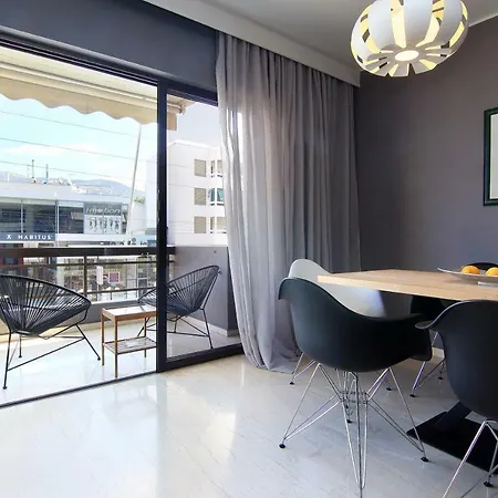 Central Apartment Athènes