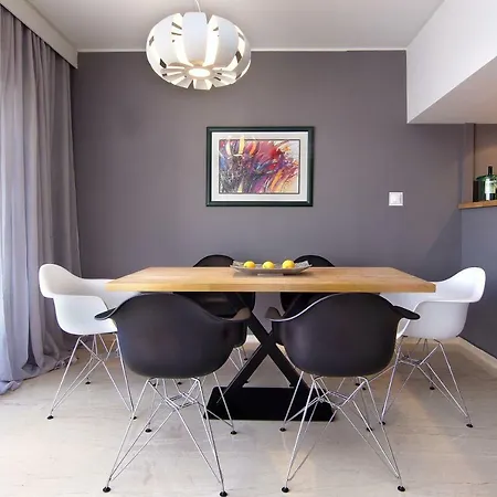 Διαμέρισμα Central Apartment *